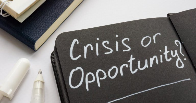Navigating Financial Uncertainty: Strategies for Managing and Growing Your Money During a Recession